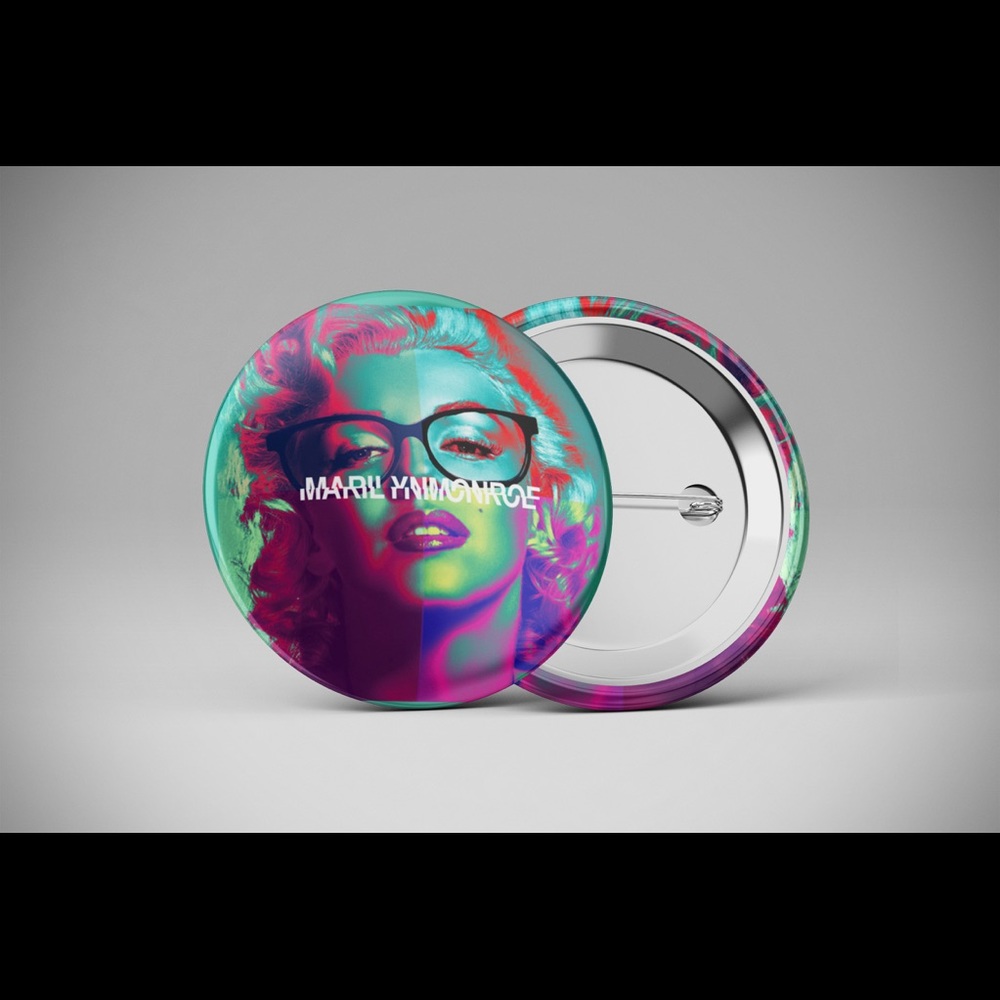 MARILYN MONROE Pin Back Button Badge